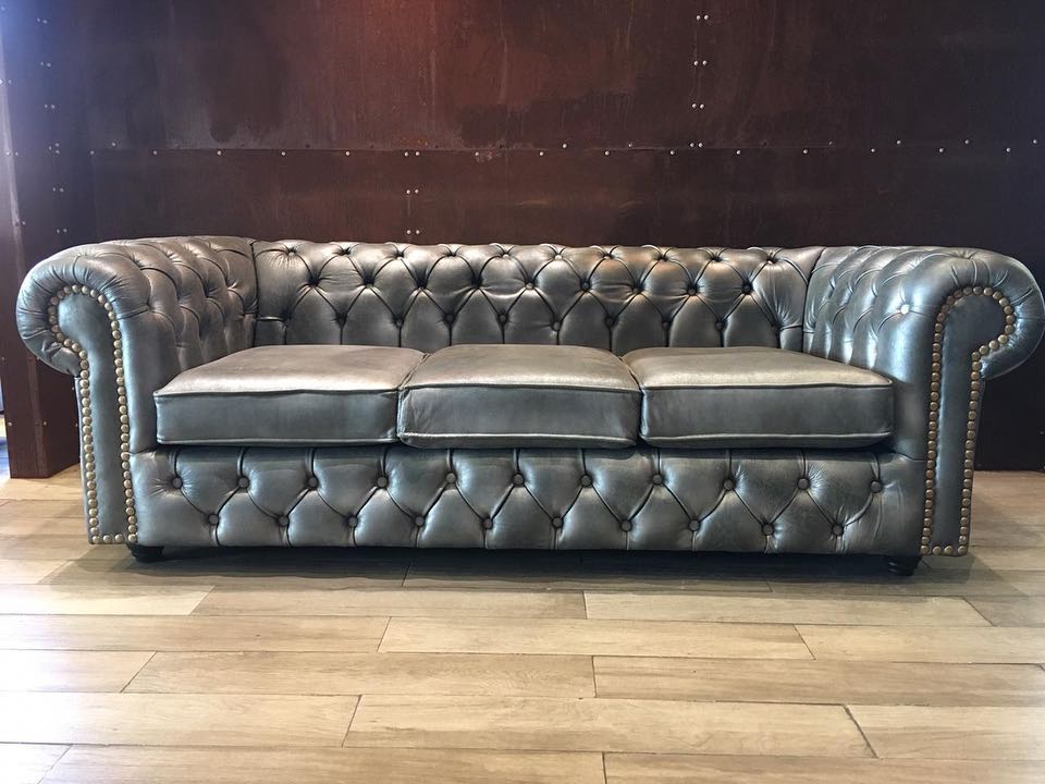 Sillón Chesterfield 3 Cuerpos Cuero 100% Vacuno