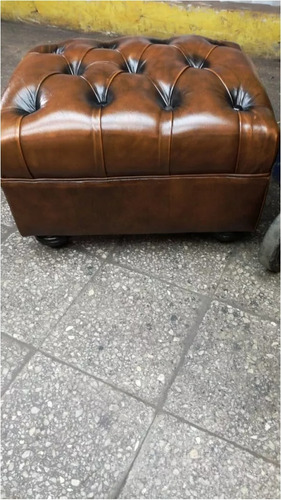 Puff Banqueta Capitone de Cuero Vacuno