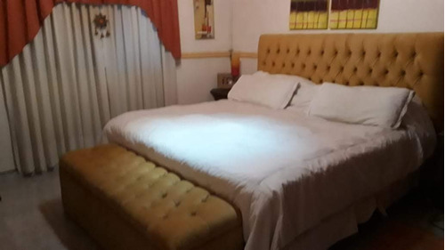 Respaldo Sommier de Pie Capitone 210x130 + Pie de Cama Pana Antimancha