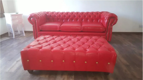 Combo Chesterfield Sillón Sofá 2 Cuerpos + Puff 100 cm Ecocuero