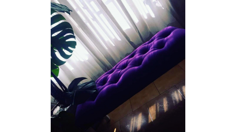 Puff Banqueta Capitone 140 cm Ecocuero